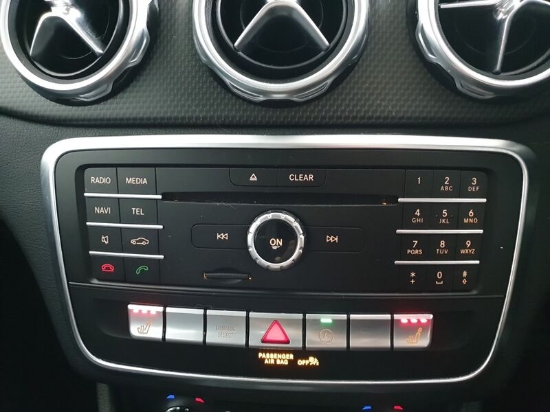 More views of Mercedes-Benz GLA