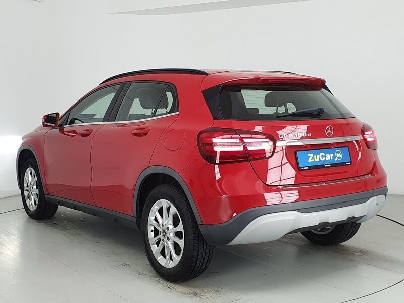 More views of Mercedes-Benz GLA