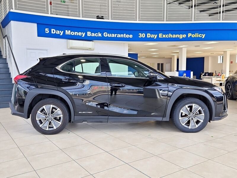 More views of Lexus UX