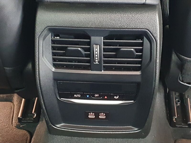 More views of BMW 3-Series