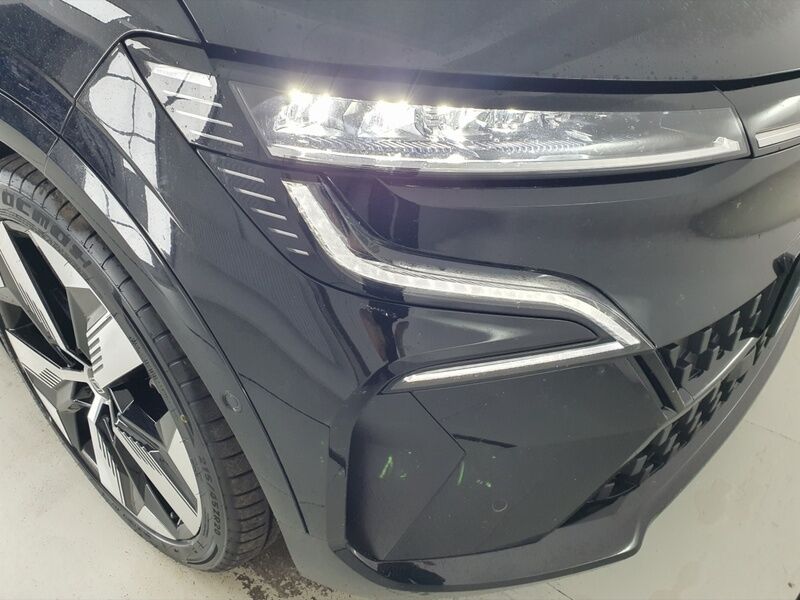 More views of Renault Megane E-Tech