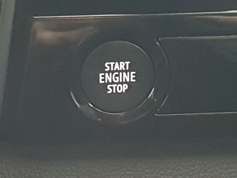 More views of Renault Rafale