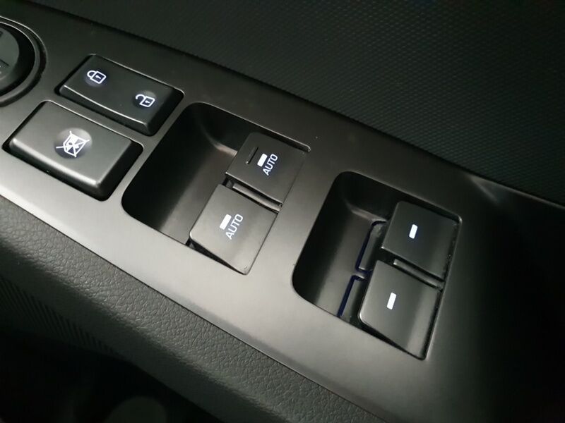 More views of Hyundai IONIQ