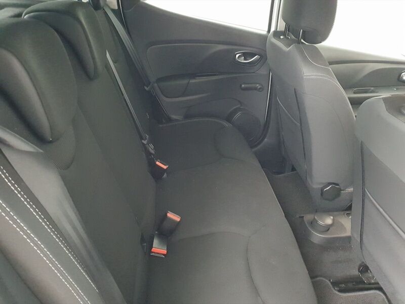 More views of Renault Clio