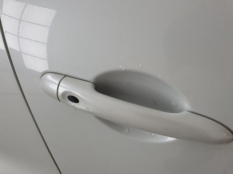 More views of Renault Clio