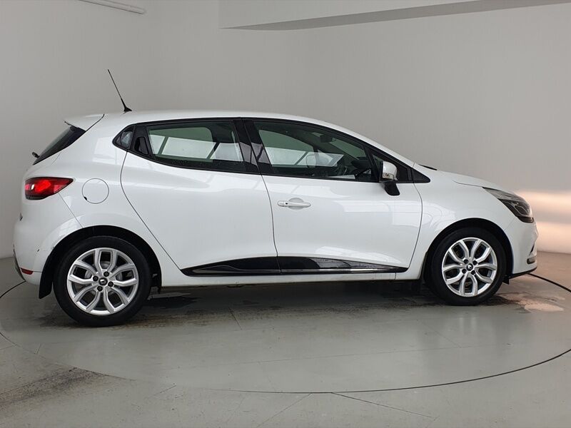 More views of Renault Clio