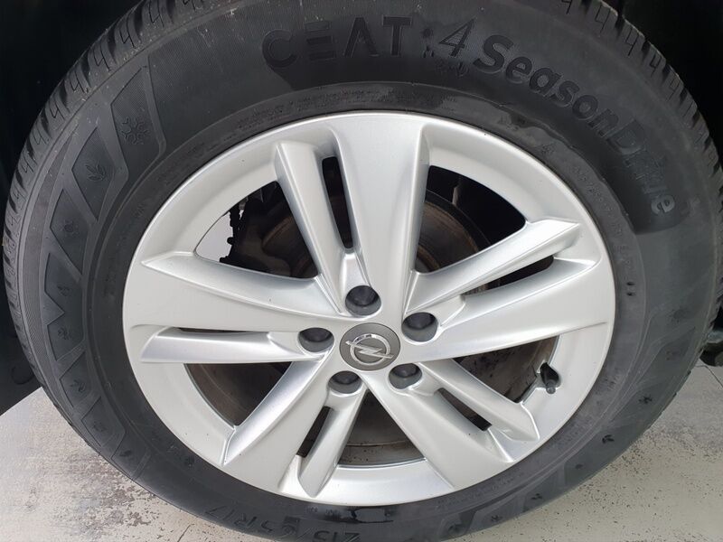 More views of Opel Grandland X