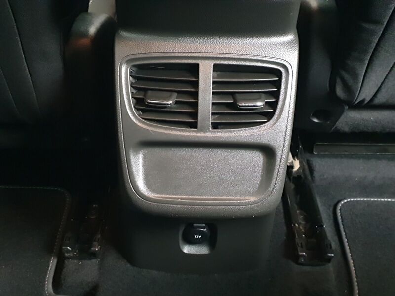 More views of Opel Grandland X