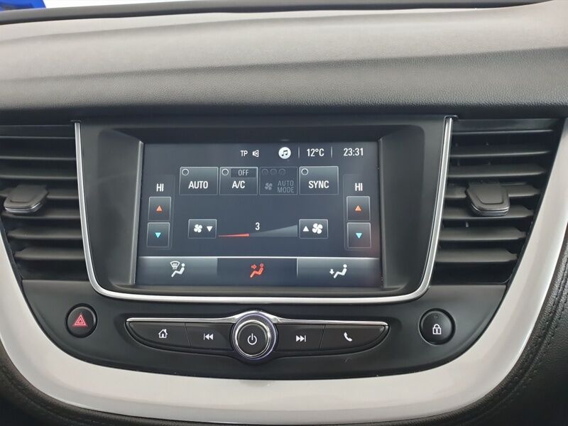 More views of Opel Grandland X