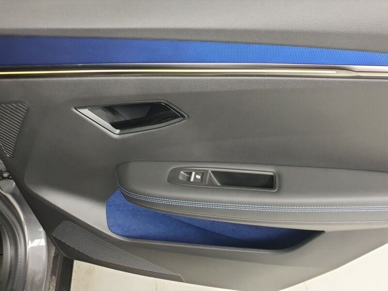 More views of Renault Scenic