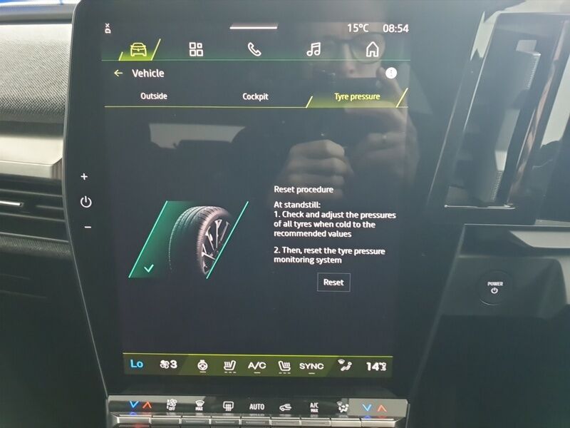 More views of Renault Scenic