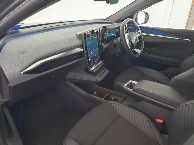 More views of Renault Scenic