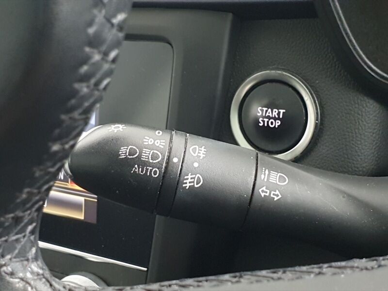 More views of Renault Kadjar