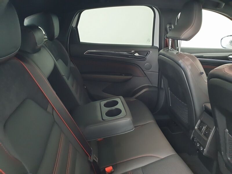 More views of Renault Arkana