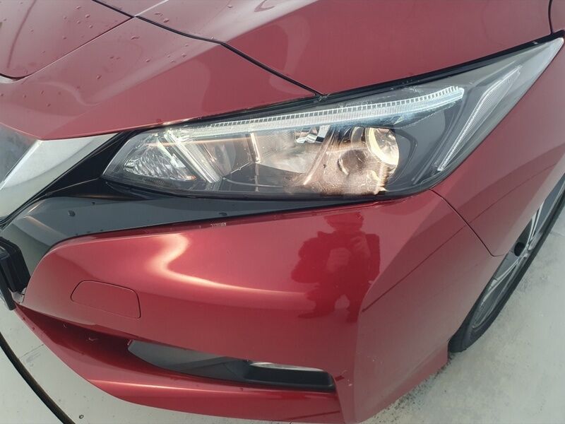 More views of Nissan Leaf