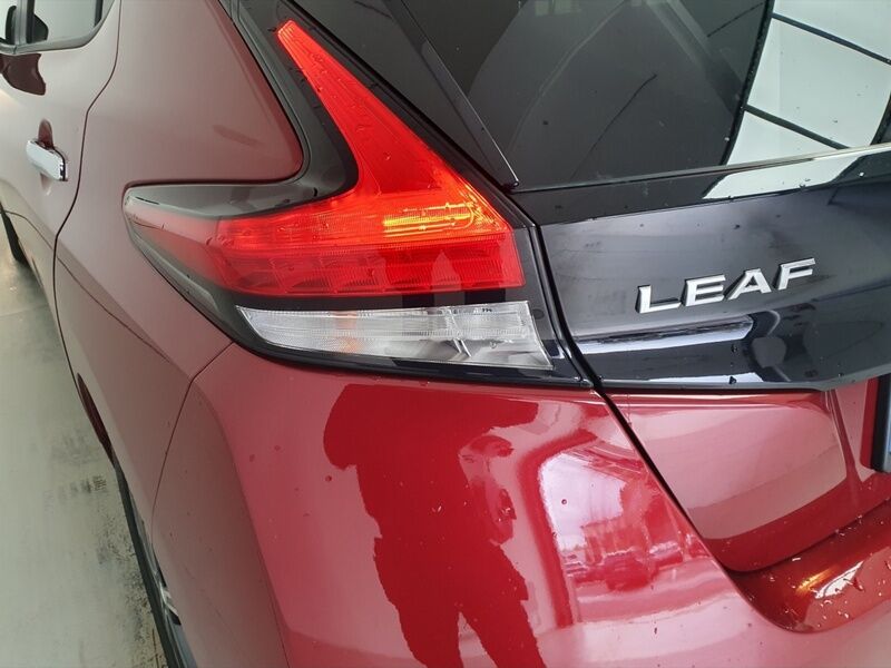 More views of Nissan Leaf