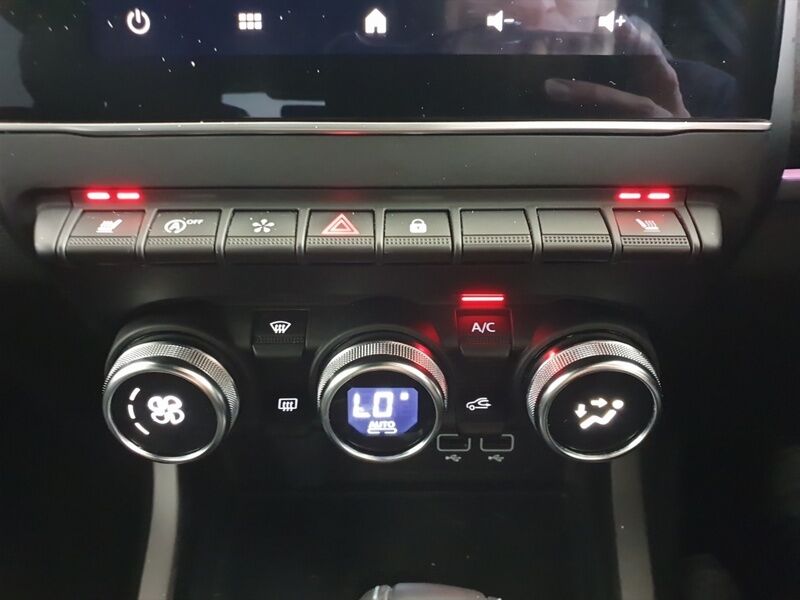 More views of Renault Arkana