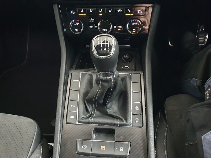 More views of Skoda Superb