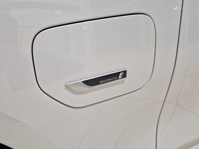 More views of BMW 3-Series