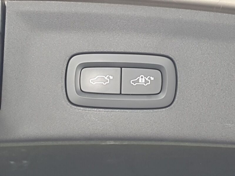 More views of Polestar 2