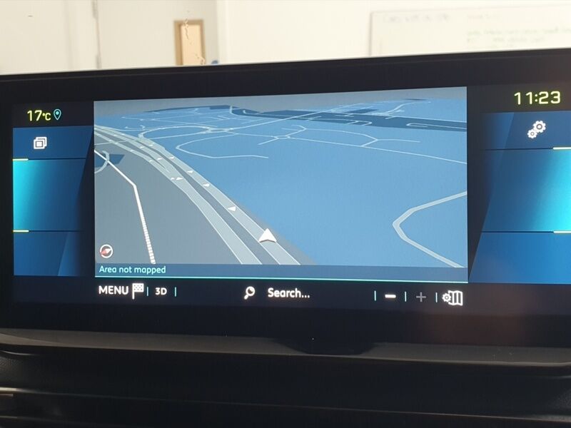 More views of Peugeot 3008