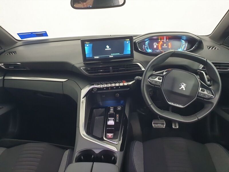 More views of Peugeot 3008