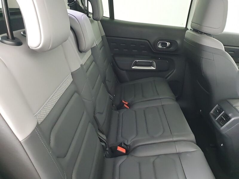 More views of Citroen C5 Aircross