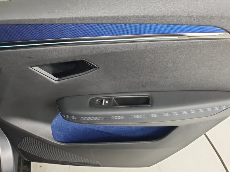 More views of Renault Scenic