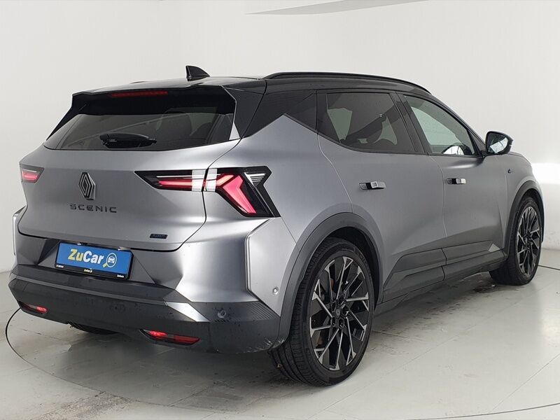 More views of Renault Scenic