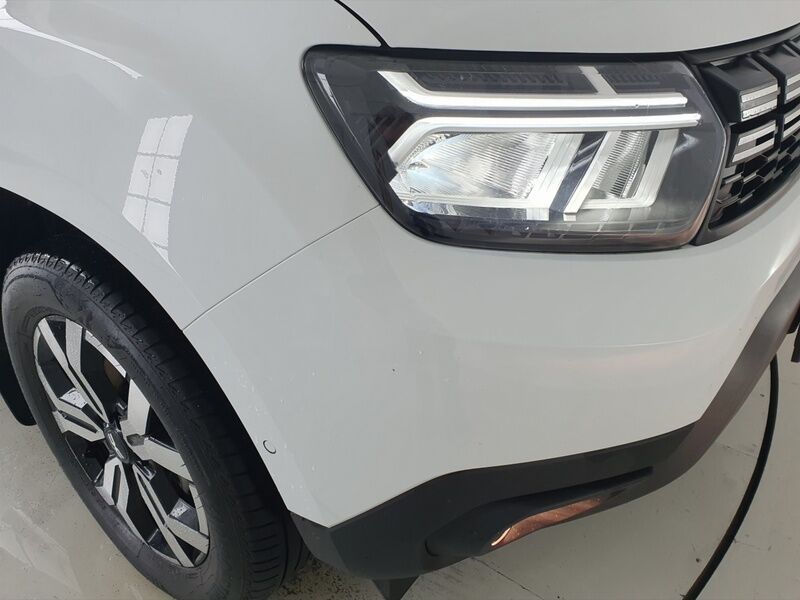 More views of Dacia Duster