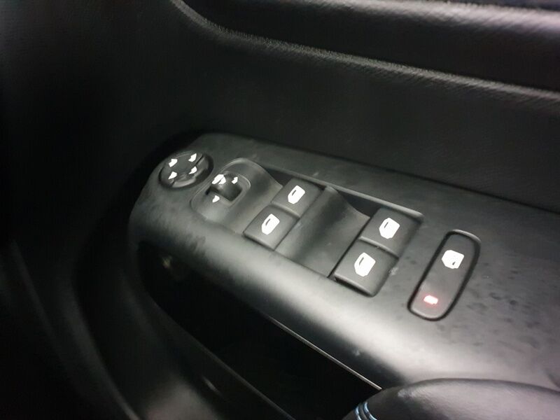 More views of Citroen C5 Aircross