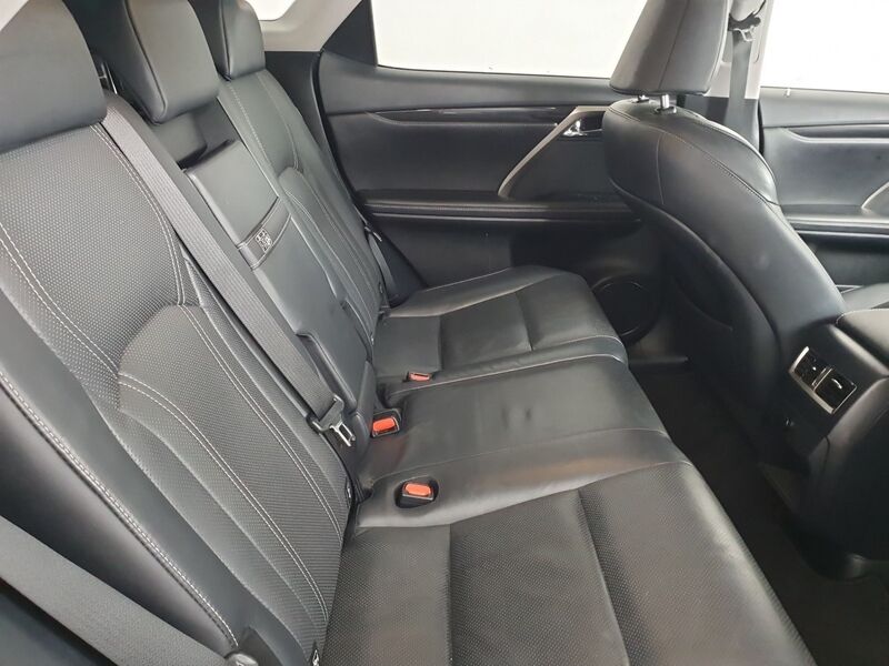 More views of Lexus RX450H