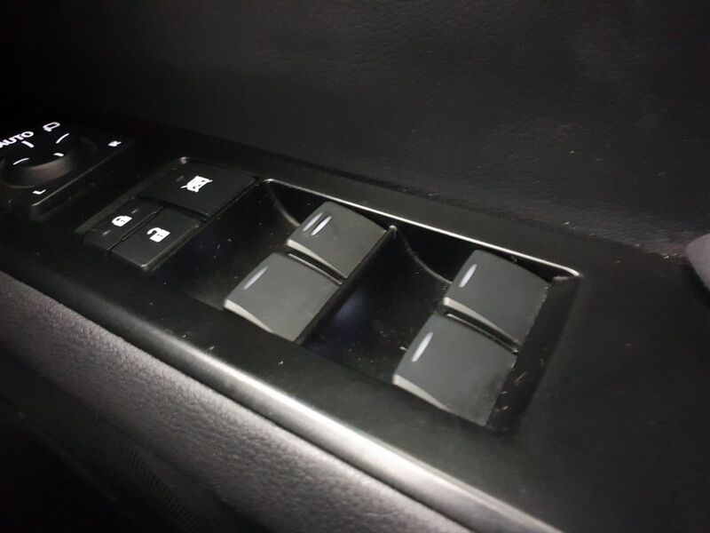 More views of Lexus UX