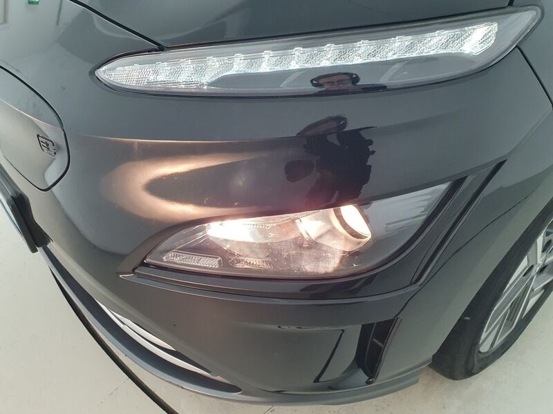 More views of Hyundai KONA