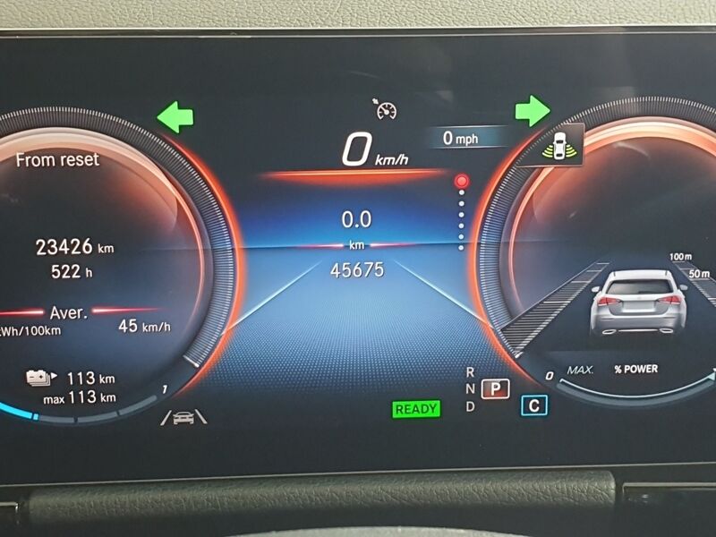 More views of Mercedes-Benz EQA