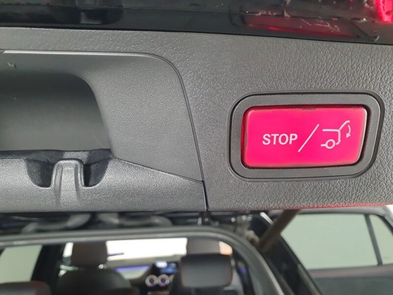 More views of Mercedes-Benz EQA