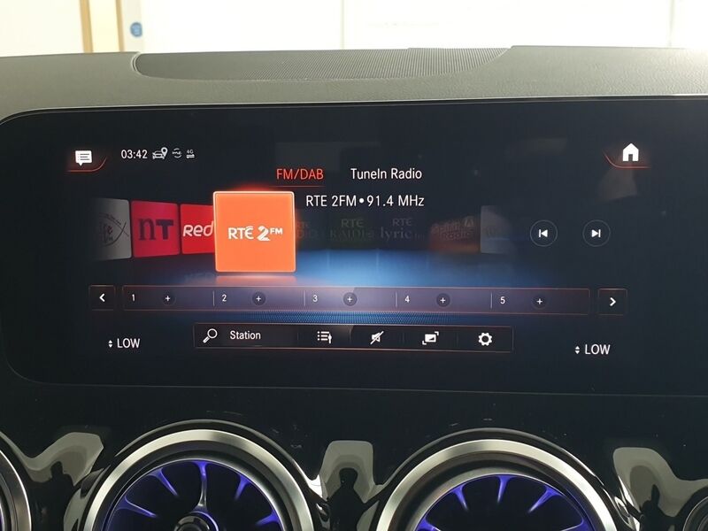 More views of Mercedes-Benz EQA