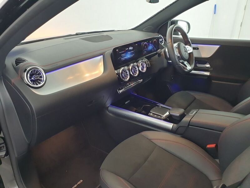 More views of Mercedes-Benz EQA