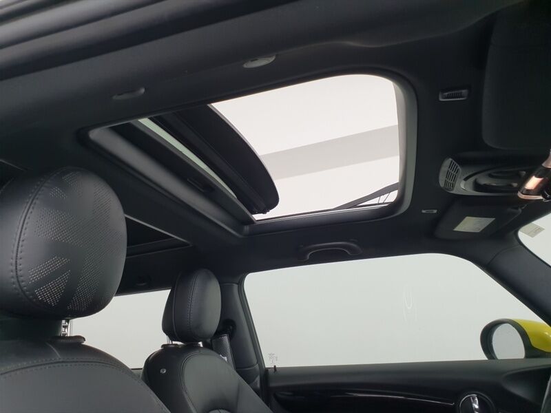 More views of Mini Cooper