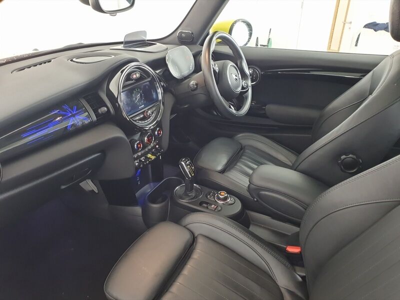 More views of Mini Cooper