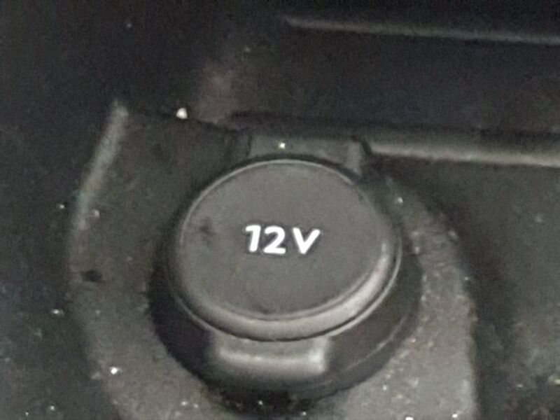 More views of Peugeot 2008