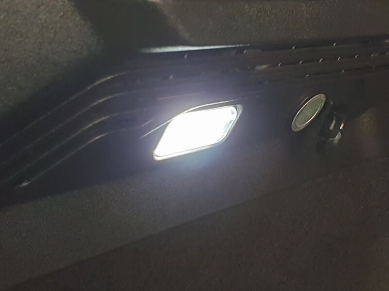 More views of Volkswagen ID.5