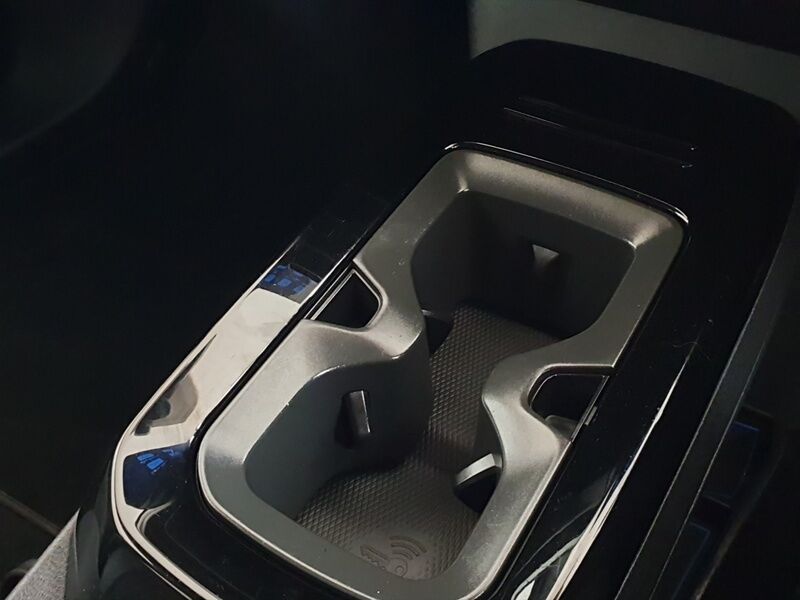 More views of Volkswagen ID.5