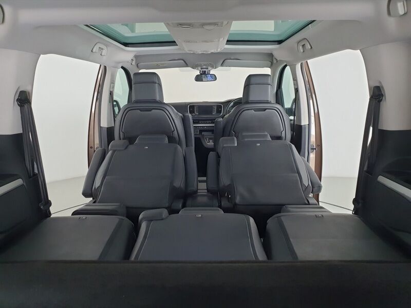 More views of Citroen Spacetourer