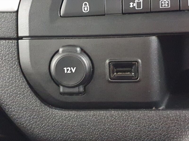 More views of Citroen Spacetourer