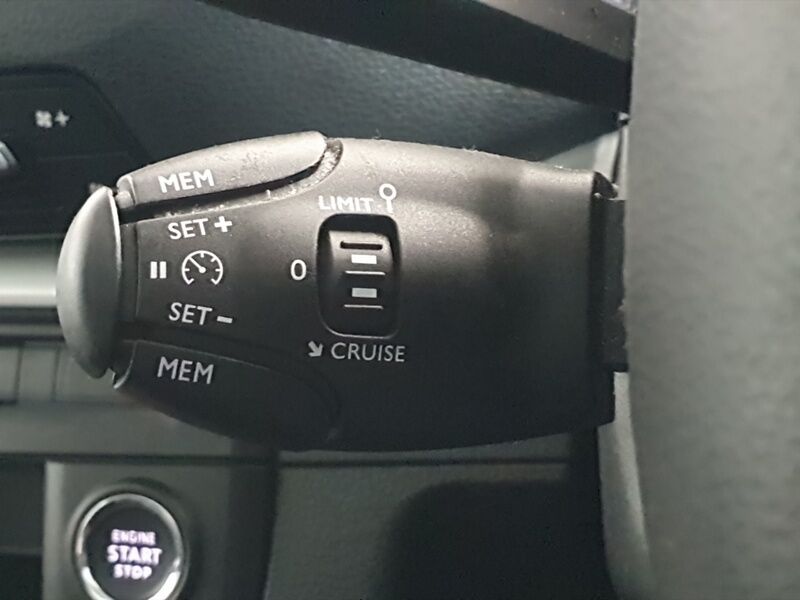 More views of Citroen Spacetourer