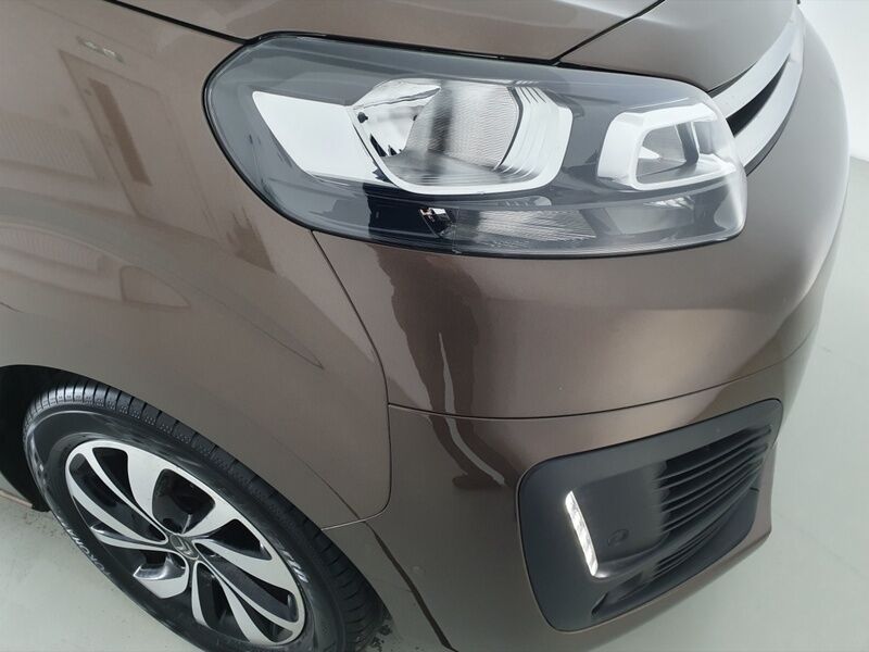 More views of Citroen Spacetourer