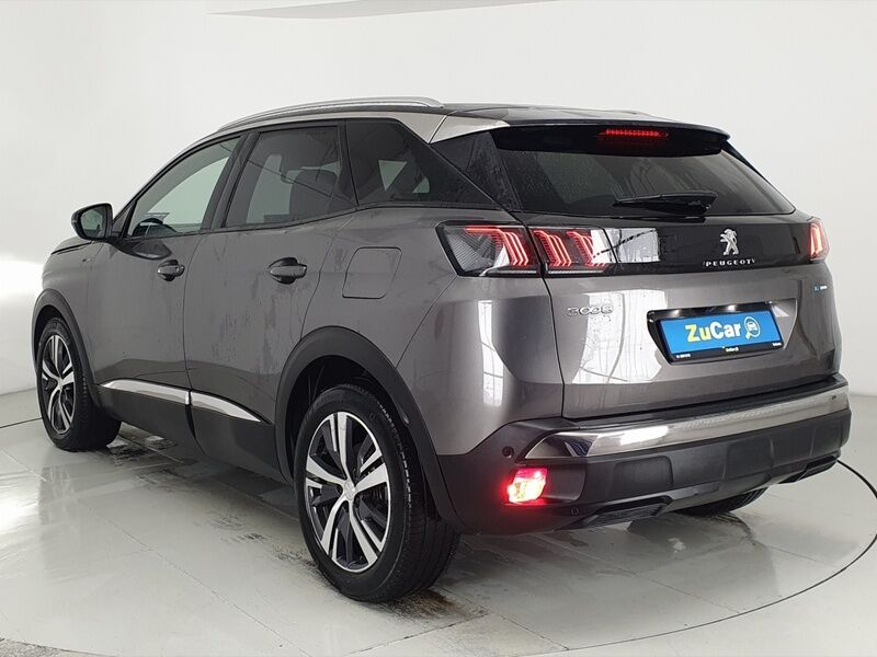 More views of Peugeot 3008