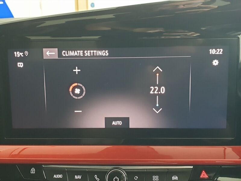 More views of Opel Mokka