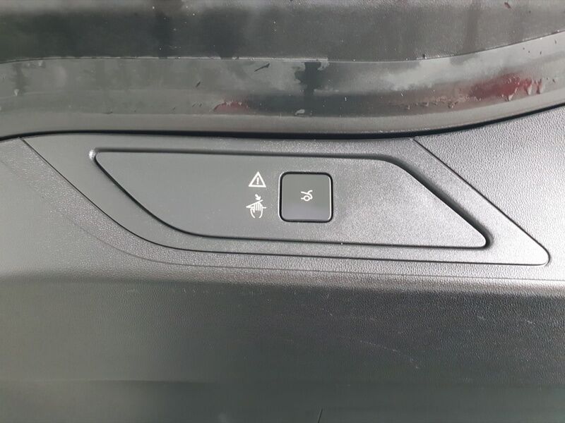 More views of Citroen C4 Picasso